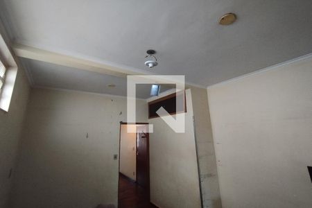 Casa para alugar com 218m², 3 quartos e 2 vagas Casa para alugar com 218m², 3 quartos e 2 vagasSala de TV