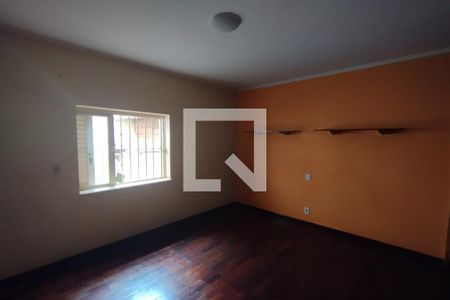 Casa para alugar com 218m², 3 quartos e 2 vagas Casa para alugar com 218m², 3 quartos e 2 vagasDormitório 02