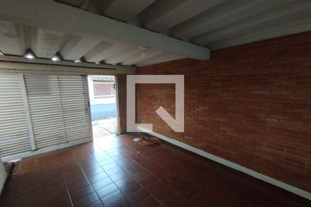 Casa para alugar com 218m², 3 quartos e 2 vagas Casa para alugar com 218m², 3 quartos e 2 vagasGaragem 02