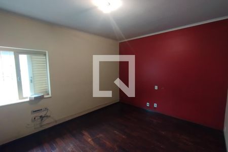Casa para alugar com 218m², 3 quartos e 2 vagas Casa para alugar com 218m², 3 quartos e 2 vagasDormitório 03
