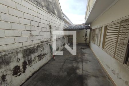 Casa para alugar com 218m², 3 quartos e 2 vagas Casa para alugar com 218m², 3 quartos e 2 vagasQuintal