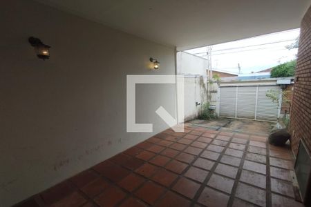 Casa para alugar com 218m², 3 quartos e 2 vagas Casa para alugar com 218m², 3 quartos e 2 vagasGaragem 01