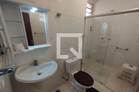 Casa para alugar com 218m², 3 quartos e 2 vagas Casa para alugar com 218m², 3 quartos e 2 vagasBanheiro da Suíte