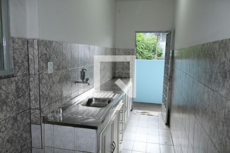 Casa para alugar com 80m², 2 quartos e sem vagaCozinha