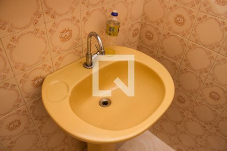 Casa para alugar com 120m², 3 quartos e 1 vagaBanheiro Social