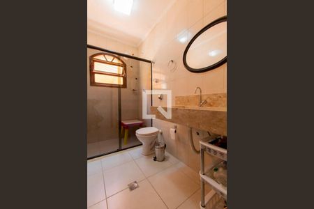 Casa à venda com 200m², 4 quartos e 2 vagasBanheiro 2