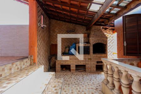 Casa à venda com 200m², 4 quartos e 2 vagasChurrasqueira