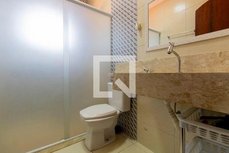 Casa à venda com 200m², 4 quartos e 2 vagasBanheiro
