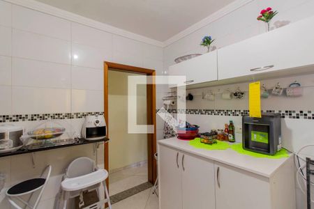 Casa à venda com 110m², 4 quartos e 2 vagas Casa à venda com 110m², 4 quartos e 2 vagasCozinha