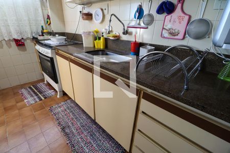 Apartamento para alugar com 126m², 3 quartos e 2 vagas Apartamento para alugar com 126m², 3 quartos e 2 vagasCozinha