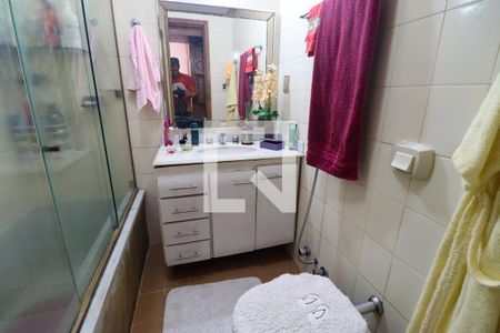 Apartamento para alugar com 126m², 3 quartos e 2 vagas Apartamento para alugar com 126m², 3 quartos e 2 vagasSuíte