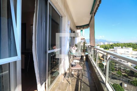 Apartamento para alugar com 126m², 3 quartos e 2 vagas Apartamento para alugar com 126m², 3 quartos e 2 vagasQuarto