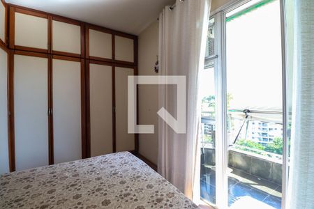 Apartamento para alugar com 126m², 3 quartos e 2 vagas Apartamento para alugar com 126m², 3 quartos e 2 vagasSuíte