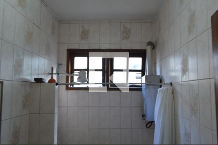 Casa à venda com 600m², 3 quartos e 3 vagasBanheiro