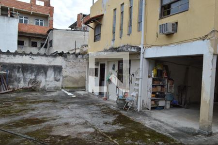 Casa à venda com 600m², 3 quartos e 3 vagasQuintal