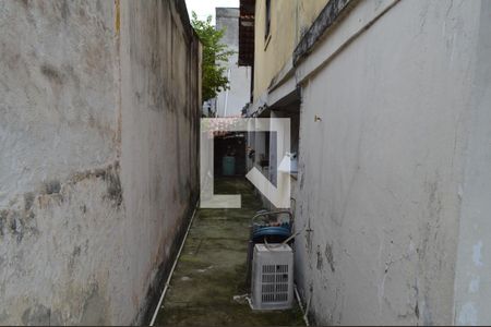 Casa à venda com 600m², 3 quartos e 3 vagasCorredor