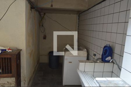 Casa à venda com 600m², 3 quartos e 3 vagasÁrea de Serviço