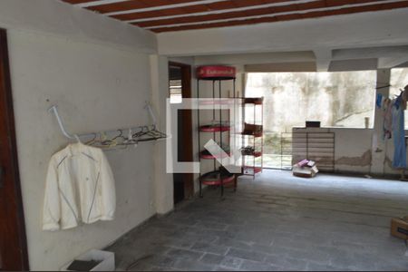 Casa à venda com 600m², 3 quartos e 3 vagasHall