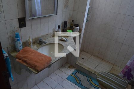 Casa à venda com 600m², 3 quartos e 3 vagasBanheiro