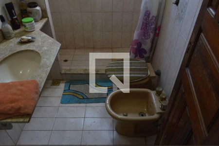 Casa à venda com 600m², 3 quartos e 3 vagasBanheiro