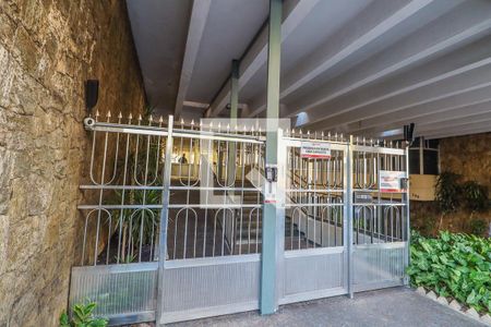 Apartamento para alugar com 72m², 3 quartos e sem vagaFachada