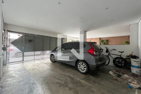 Garagem de casa à venda com 4 quartos, 150m² em Alto da Lapa, São Paulo