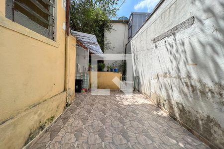 Quintal de casa à venda com 4 quartos, 150m² em Alto da Lapa, São Paulo