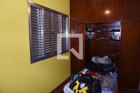 Casa à venda com 290m², 4 quartos e 2 vagasSuíte 2