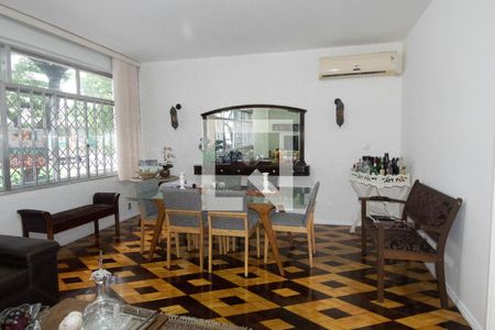 Sala de apartamento para alugar com 3 quartos, 150m² em Copacabana, Rio de Janeiro