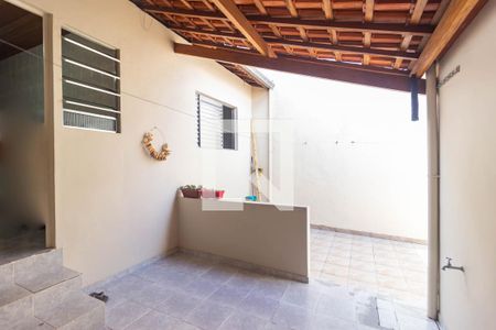 Casa à venda com 150m², 3 quartos e 2 vagas Casa à venda com 150m², 3 quartos e 2 vagasÁrea de Serviço