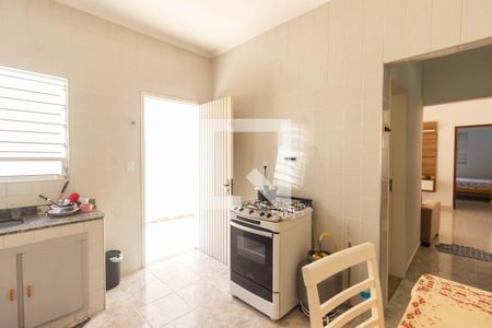 Casa à venda com 150m², 3 quartos e 2 vagas Casa à venda com 150m², 3 quartos e 2 vagasCozinha
