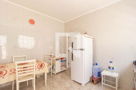 Casa à venda com 150m², 3 quartos e 2 vagas Casa à venda com 150m², 3 quartos e 2 vagasCozinha