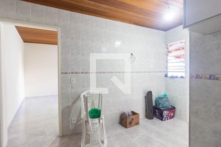 Casa à venda com 150m², 3 quartos e 2 vagas Casa à venda com 150m², 3 quartos e 2 vagasCozinha - Edícula