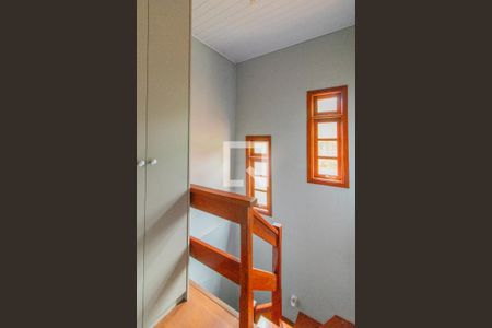 Casa à venda com 140m², 3 quartos e 2 vagasCorredor