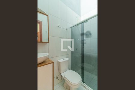 Casa à venda com 140m², 3 quartos e 2 vagasBanheiro da Suíte