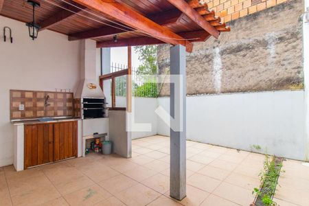 Casa à venda com 140m², 3 quartos e 2 vagasQuintal