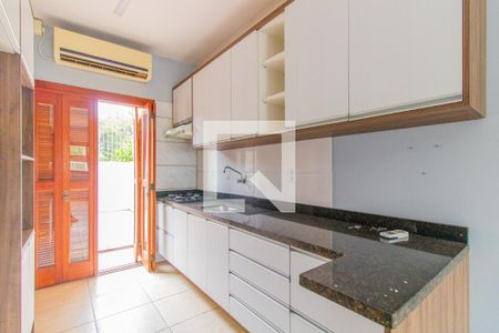 Casa à venda com 140m², 3 quartos e 2 vagasCozinha