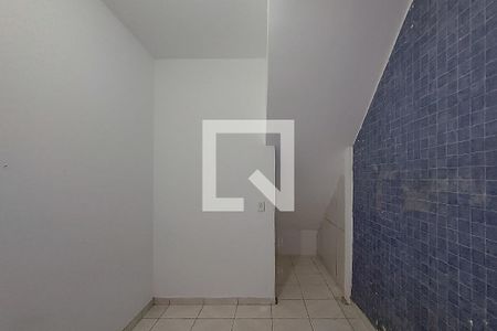Quarto 1 de casa para alugar com 2 quartos, 65m² em Vila Nilo, São Paulo