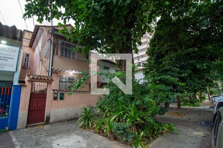 Apartamento à venda com 120m², 2 quartos e 1 vagaFachada