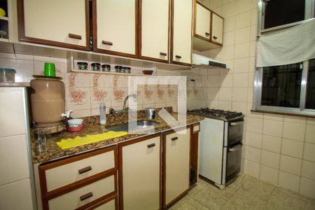 Apartamento à venda com 120m², 2 quartos e 1 vagaCozinha