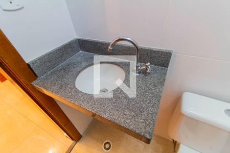 Apartamento para alugar com 45m², 2 quartos e sem vaga Apartamento para alugar com 45m², 2 quartos e sem vagaBanheiro