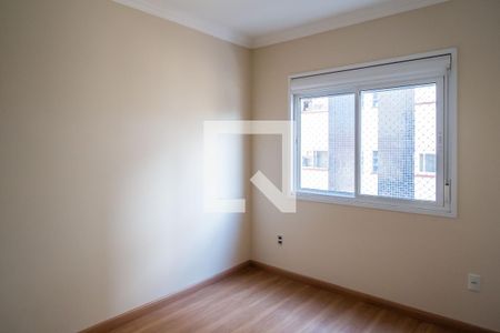 Quarto 1 de apartamento para alugar com 2 quartos, 74m² em Menino Deus, Porto Alegre