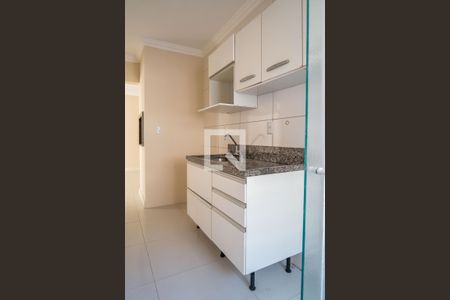 Apartamento para alugar com 74m², 2 quartos e 1 vaga Apartamento para alugar com 74m², 2 quartos e 1 vagaCozinha e Área de Serviço