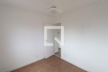 Quarto 1 de apartamento para alugar com 2 quartos, 50m² em Nova Cidade, São Gonçalo