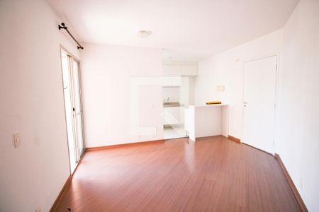 Sala de apartamento para alugar com 2 quartos, 48m² em Vila Constança, São Paulo