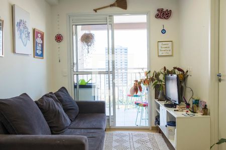 Sala de apartamento para alugar com 1 quarto, 29m² em Parque Industrial Tomas Edson, São Paulo