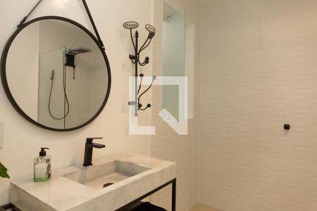 Casa à venda com 485m², 5 quartos e 3 vagasBanheiro 1