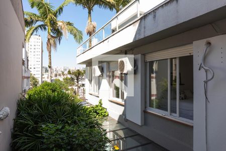 Casa à venda com 485m², 5 quartos e 3 vagasVista da Sala