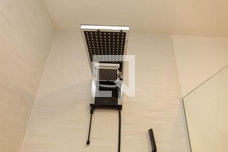 Casa à venda com 485m², 5 quartos e 3 vagasBanheiro 1