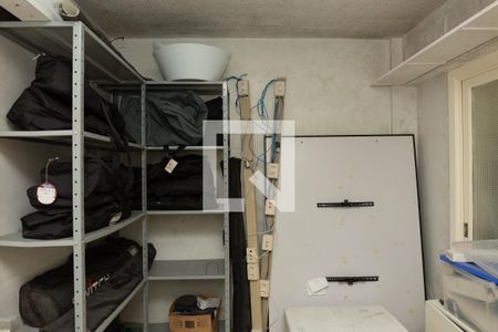 Casa à venda com 485m², 5 quartos e 3 vagasQuarto de serviço